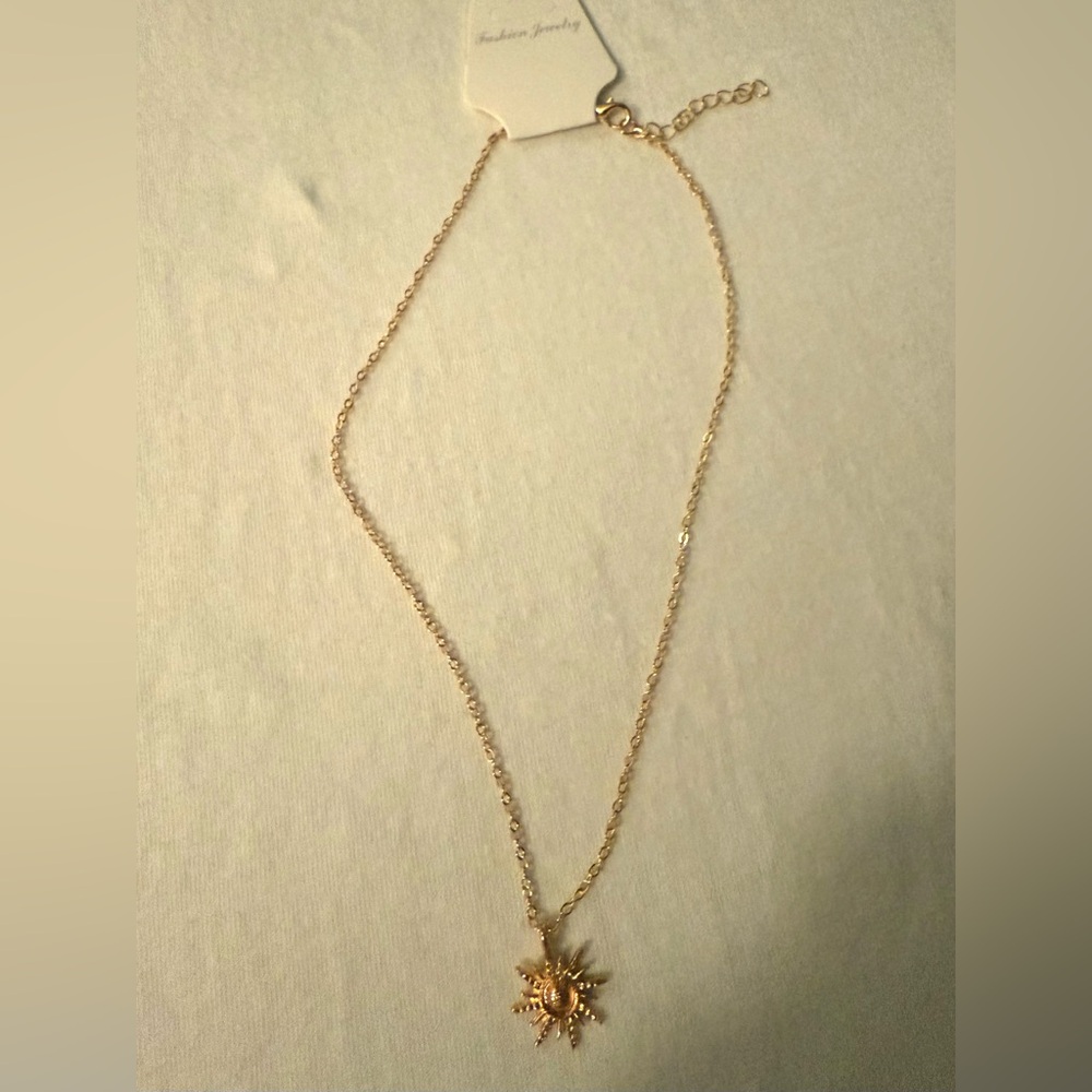 Sun Burst Nevklace